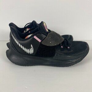 Nike Kyrie 3 Low Shoes Sneakers Men's Size 8 Black Metallic Silver Basketball